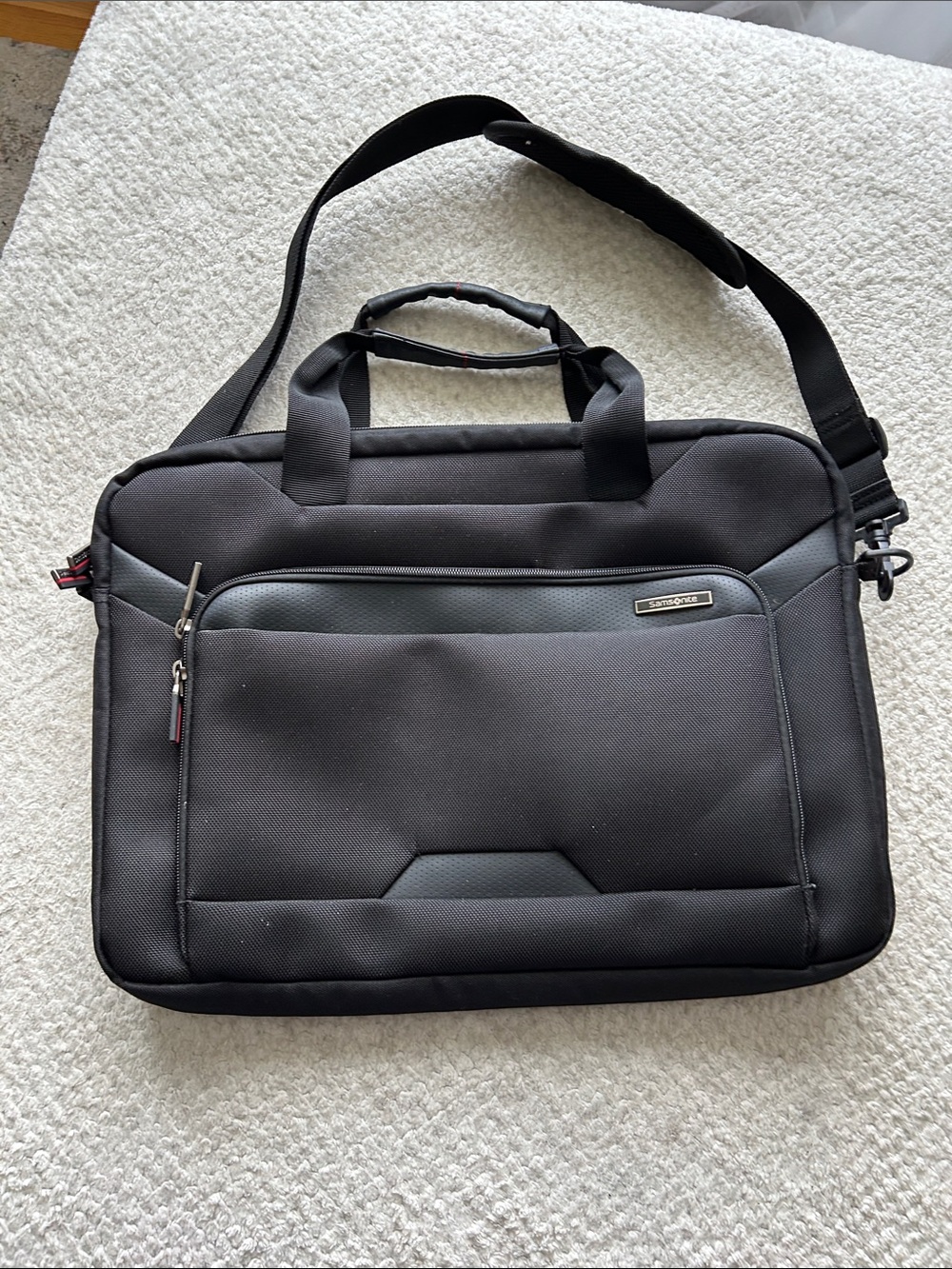 Samsonite Black Laptop Briefcase with Shoulder Strap and Top Handles